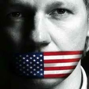 #FreeAssange - ɯɟʇɹ