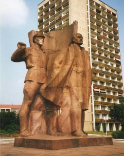 photo/96ec620f-d4ef-42ee-b105-90e199539aa9-3